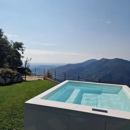 Villa Narciso Adrara San Rocco